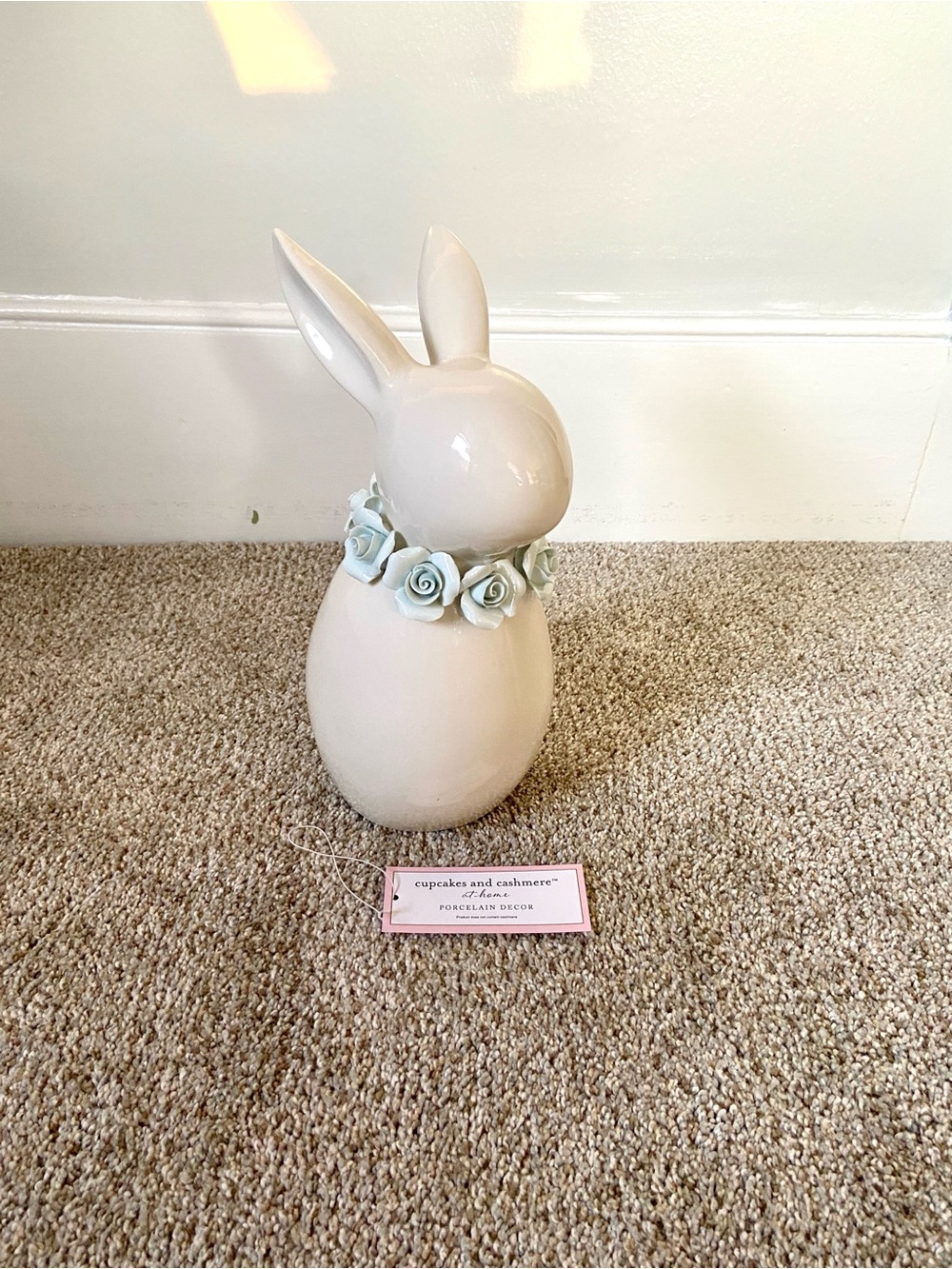 NWT Cupcakes and Cashmere Easter Bunny Figurine with Rose Collar Blue - Picture 12 of 15